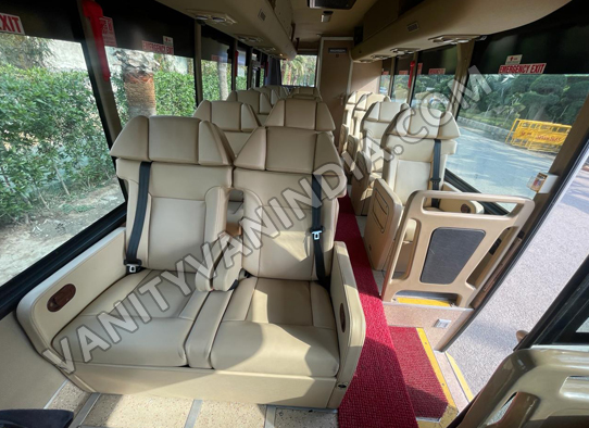 14 seater luxury coach with washroom hire in delhi