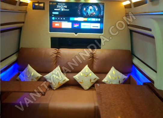 6 seater force traveller on rent in delhil