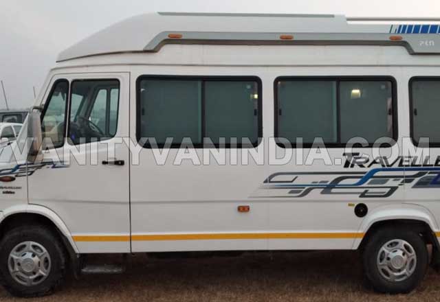 8 seater super deluxe 1x1 maharaja mini tempo traveller with sofa seating hire delhi